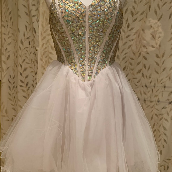 STRAPLESS BEADED IRIDESCENT RHINESTONE CORSET WHITE FIT AND FLARE MINI DRESS - Picture 2 of 6